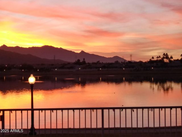 10281 S SANTA FE Lane, Goodyear, AZ 85338