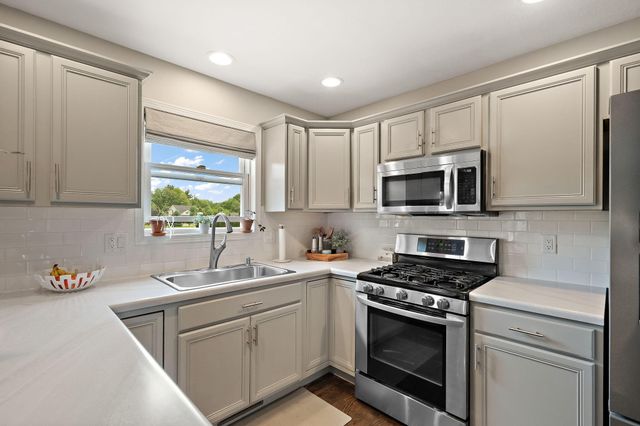 9491 Shelby Lane, Crown Point, IN 46307