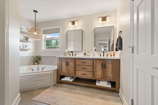 9491 Shelby Lane, Crown Point, IN 46307