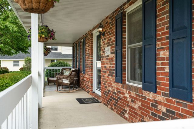 9491 Shelby Lane, Crown Point, IN 46307