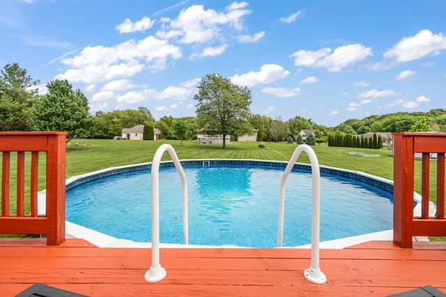 9491 Shelby Lane, Crown Point, IN 46307