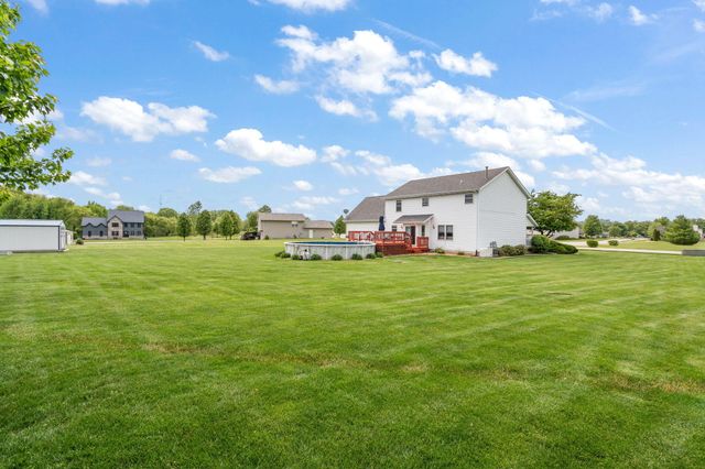 9491 Shelby Lane, Crown Point, IN 46307