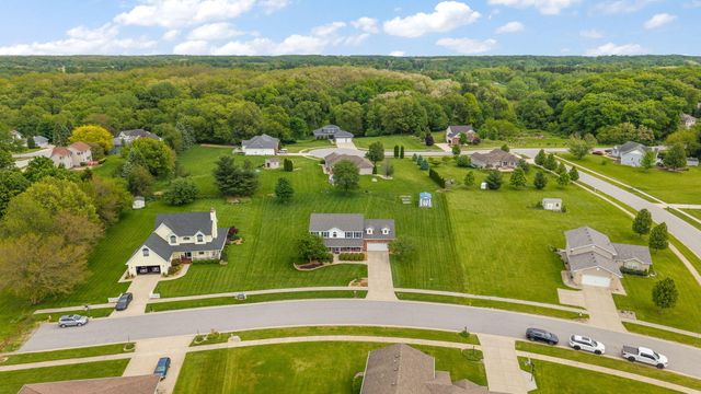 9491 Shelby Lane, Crown Point, IN 46307