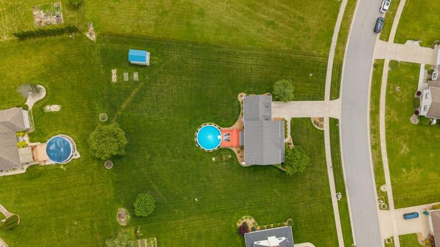 9491 Shelby Lane, Crown Point, IN 46307