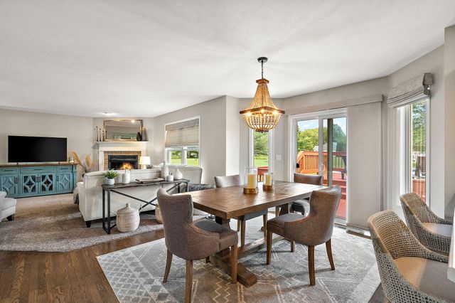 9491 Shelby Lane, Crown Point, IN 46307