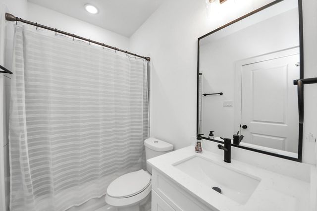 4806 Cochran Street, Houston, TX 77009