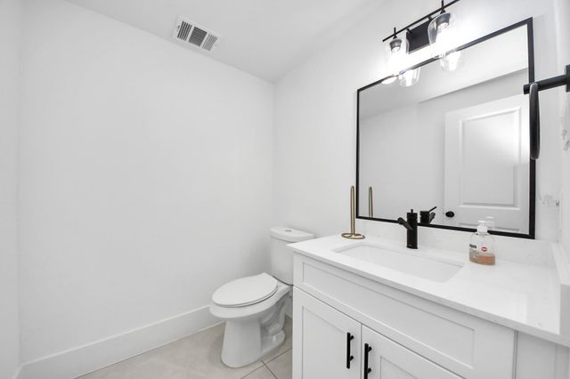 4806 Cochran Street, Houston, TX 77009