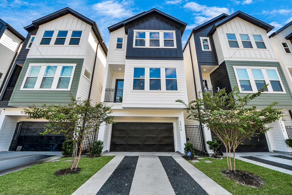 4806 Cochran Street, Houston, TX 77009