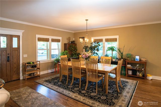 953 Henry Boyd Road, Port Angeles, WA 98362