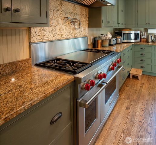953 Henry Boyd Road, Port Angeles, WA 98362