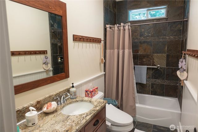953 Henry Boyd Road, Port Angeles, WA 98362
