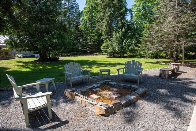 953 Henry Boyd Road, Port Angeles, WA 98362