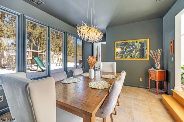 14 Louisa Ct, Wayne Twp., NJ 07470