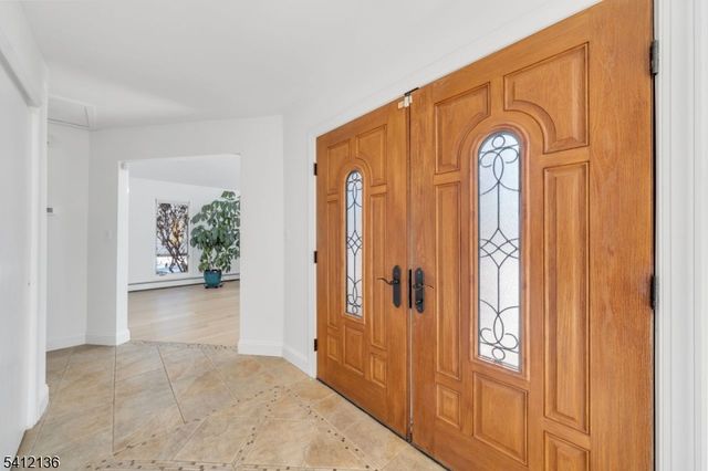 14 Louisa Ct, Wayne Twp., NJ 07470