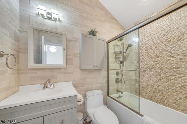 14 Louisa Ct, Wayne Twp., NJ 07470