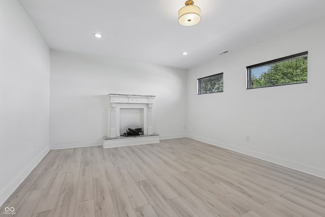 401 Sanders Street, Indianapolis, IN 46225