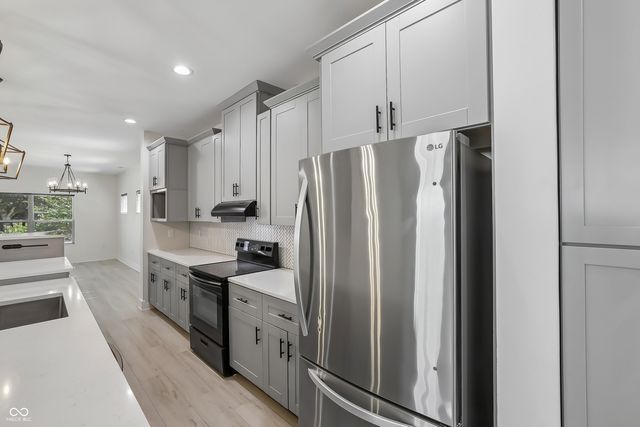 401 Sanders Street, Indianapolis, IN 46225