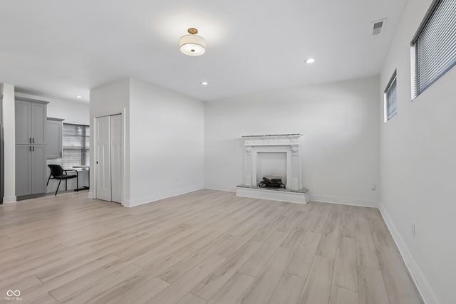 401 Sanders Street, Indianapolis, IN 46225