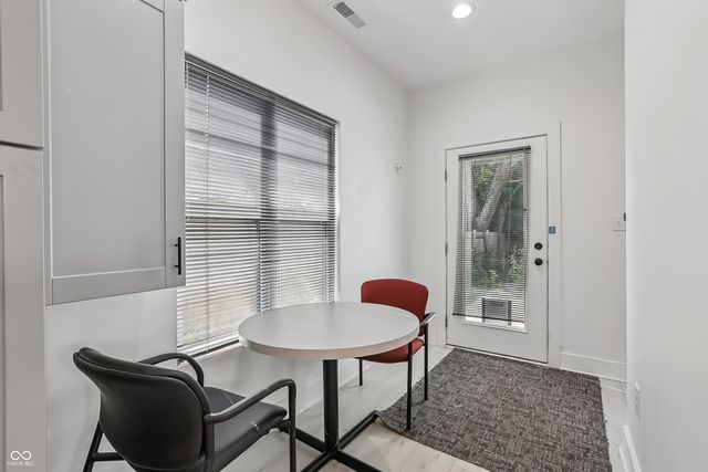 401 Sanders Street, Indianapolis, IN 46225