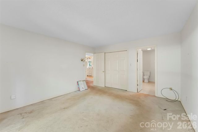 2524 Robinson Road, Newton, NC 28658