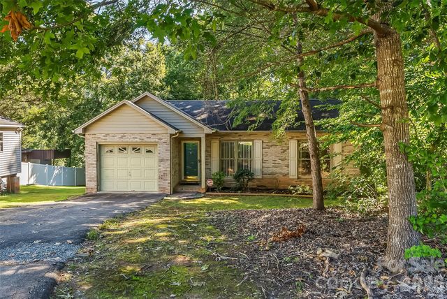 2524 Robinson Road, Newton, NC 28658
