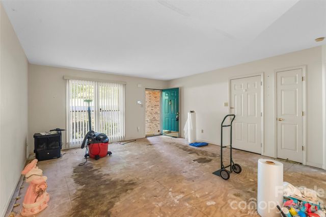 2524 Robinson Road, Newton, NC 28658
