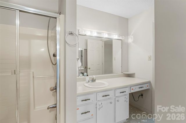 2524 Robinson Road, Newton, NC 28658