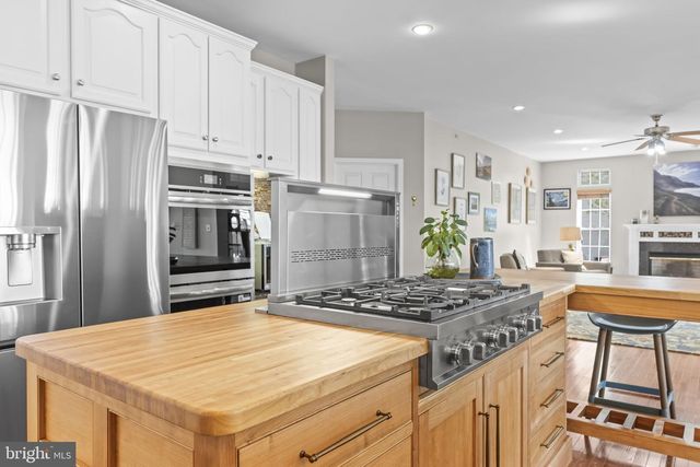 15590 CANVASBACK CT, Woodbridge, VA 22191