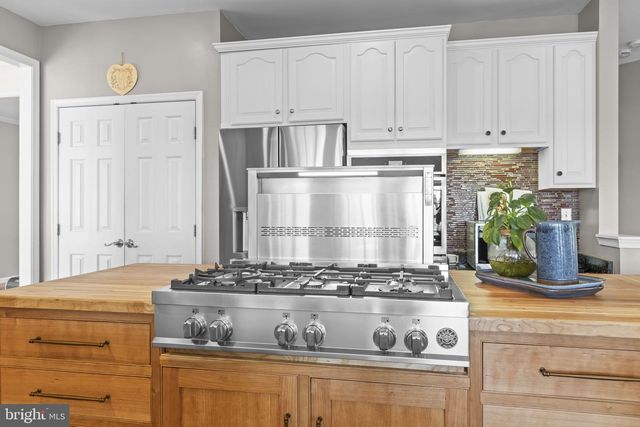 15590 CANVASBACK CT, Woodbridge, VA 22191