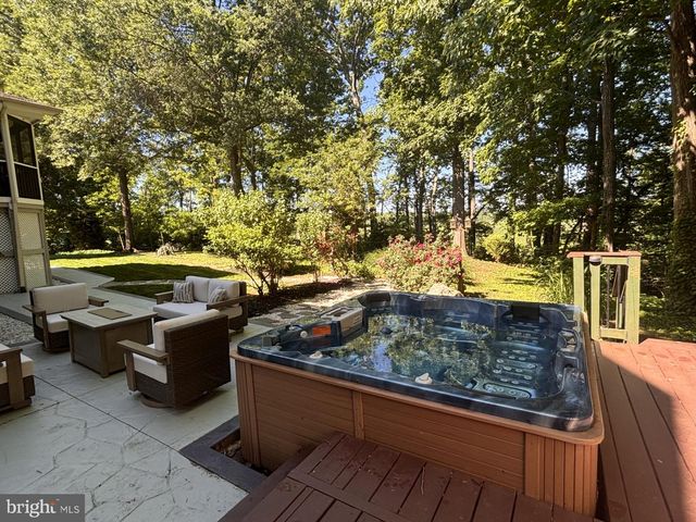 15590 CANVASBACK CT, Woodbridge, VA 22191