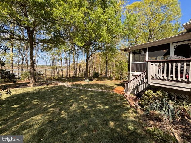 15590 CANVASBACK CT, Woodbridge, VA 22191