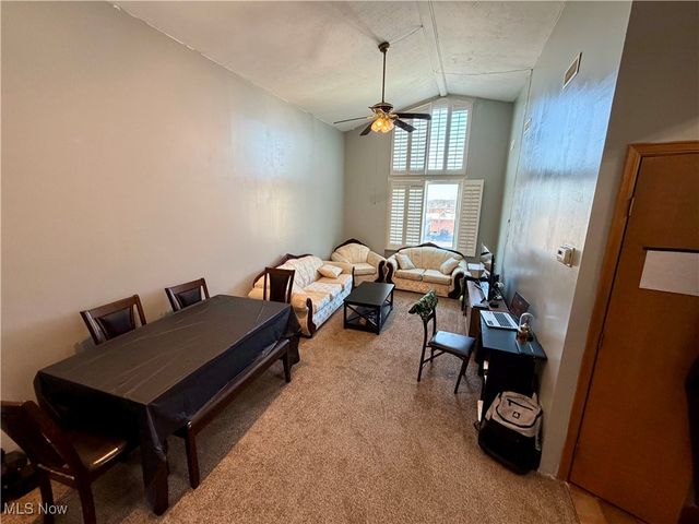 25735 Lorain Road 503, North Olmsted, OH 44070