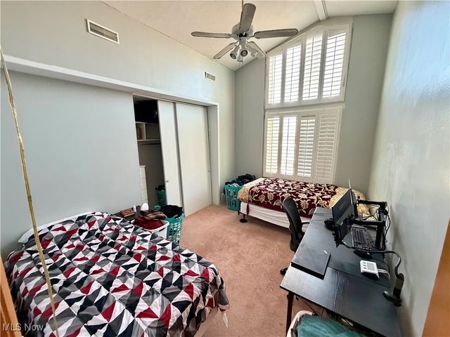 25735 Lorain Road 503, North Olmsted, OH 44070