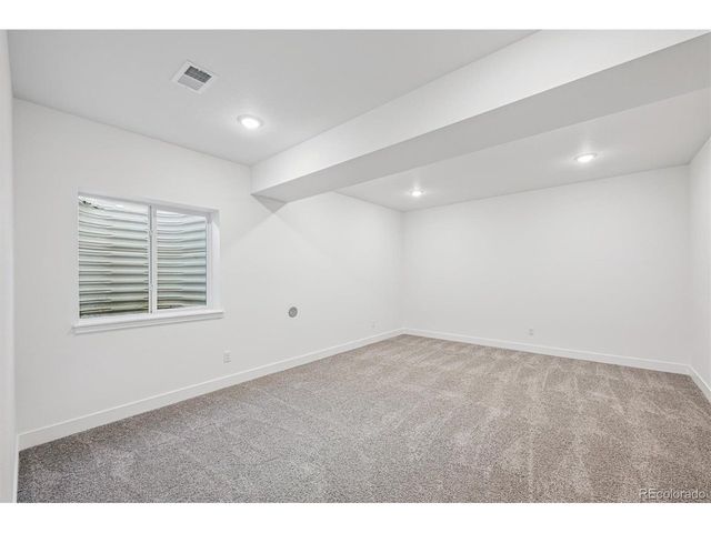 3789 Emerald Shore Cir, Loveland, CO 80538