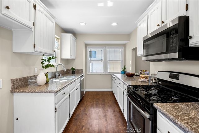 4558 Pasadena Avenue, Long Beach, CA 90807