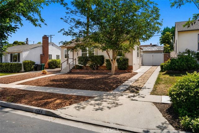 4558 Pasadena Avenue, Long Beach, CA 90807