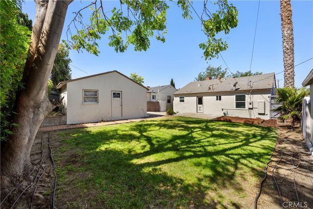 4558 Pasadena Avenue, Long Beach, CA 90807