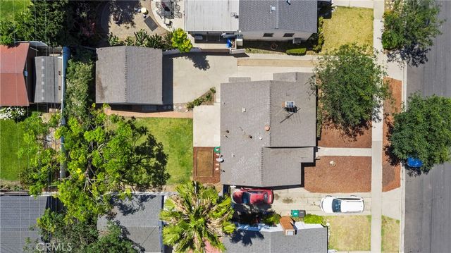 4558 Pasadena Avenue, Long Beach, CA 90807