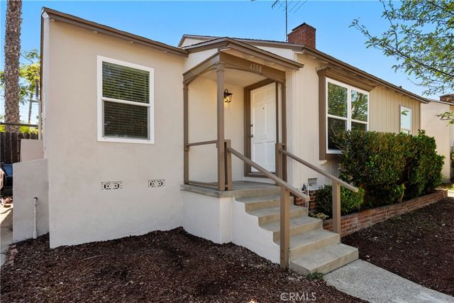 4558 Pasadena Avenue, Long Beach, CA 90807