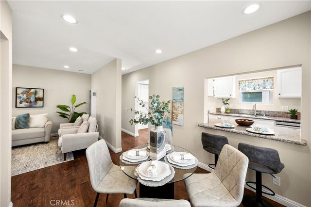 4558 Pasadena Avenue, Long Beach, CA 90807