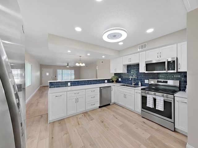 2405 FRANCISCAN DRIVE 21, Clearwater, FL 33763