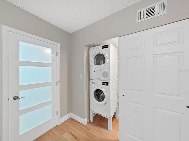 2405 FRANCISCAN DRIVE 21, Clearwater, FL 33763