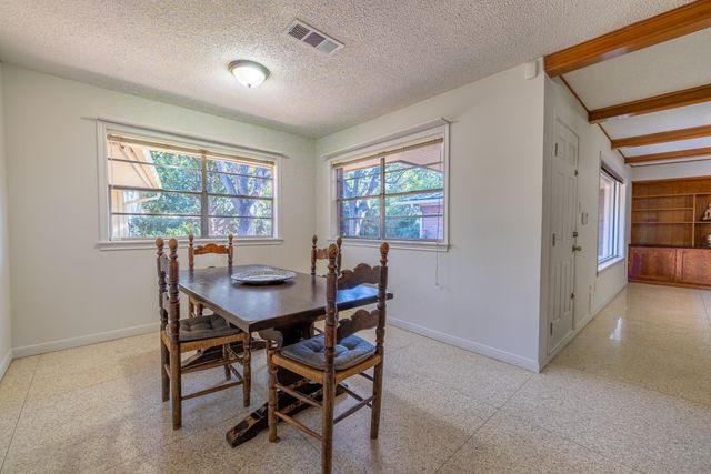 5238 Loch Lomond Drive, Houston, TX 77096