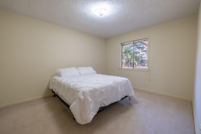 5238 Loch Lomond Drive, Houston, TX 77096