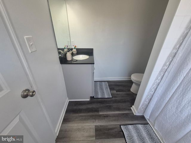 10 CARTER DR, Deptford, NJ 08096