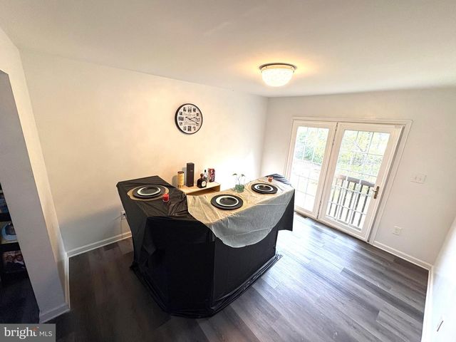 10 CARTER DR, Deptford, NJ 08096