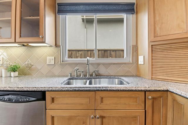 416 Camden Road, Alameda, CA 94501