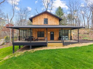 32 Cream Pot Road, Clinton, CT 06413