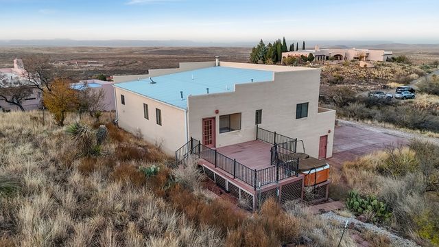 1018 Matewan Dr, Alpine, TX 79830