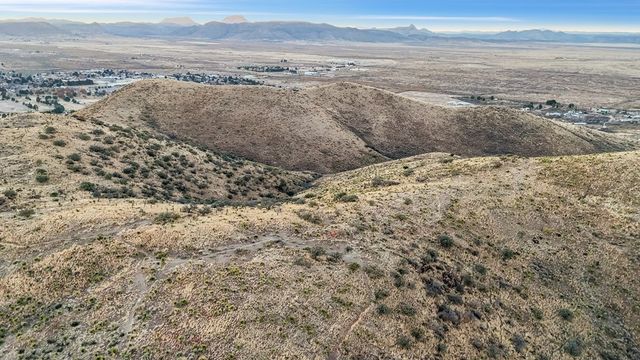 1018 Matewan Dr, Alpine, TX 79830